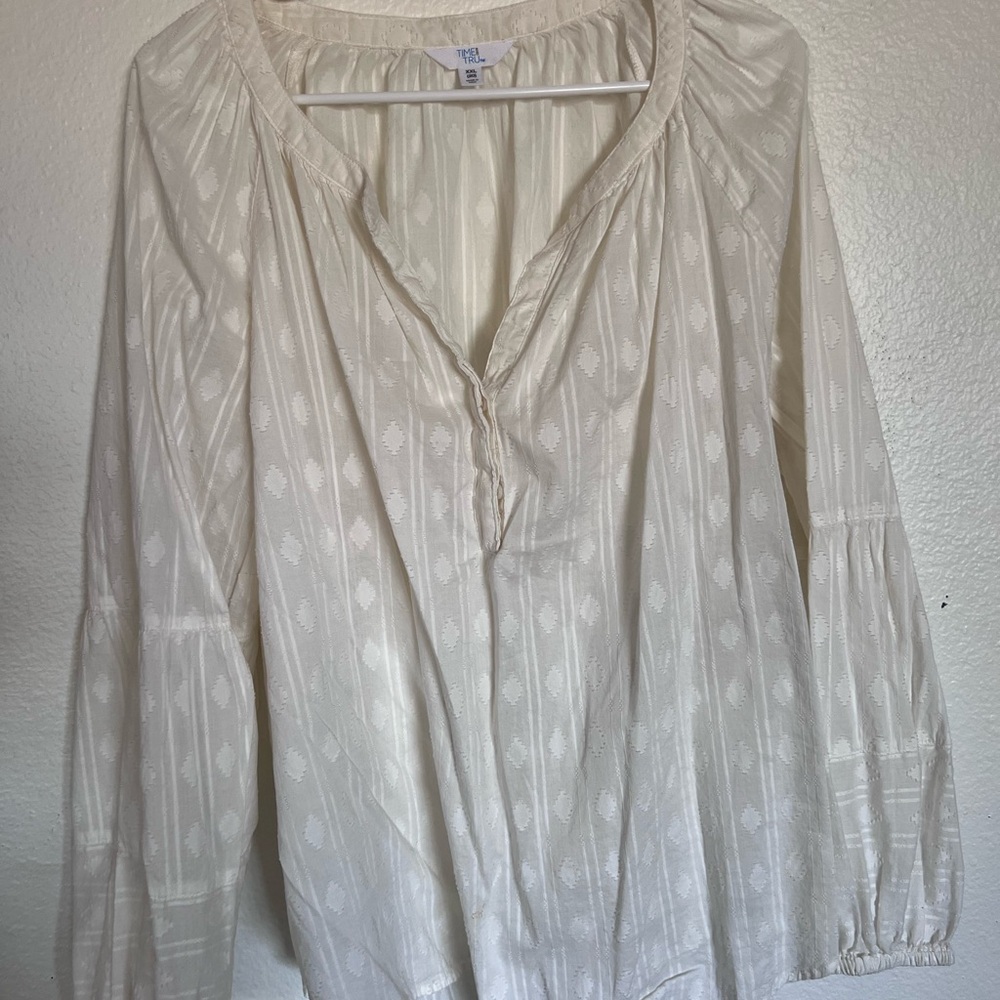 Time and Tru Women's Ivory Blouse